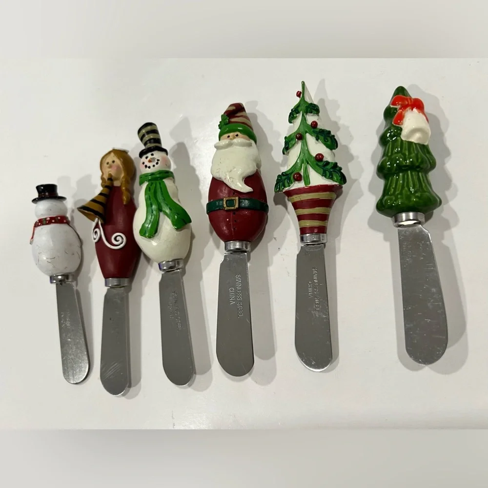 VTG Christmas Set Of 6 Butter/Cheese Spreaders Stainless Steel FlAWED